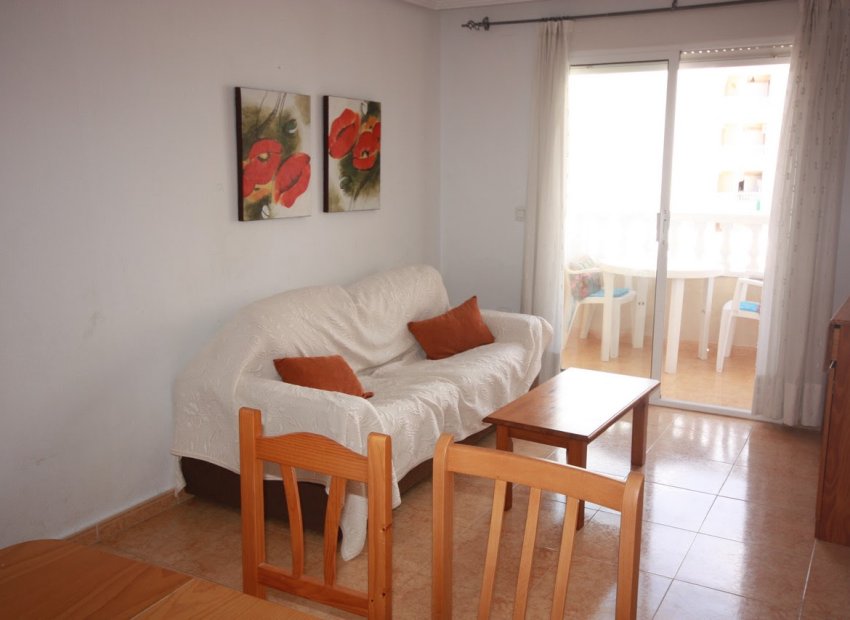 Вторичная недвижимость - квартира - Torrevieja - Centro Ciudad