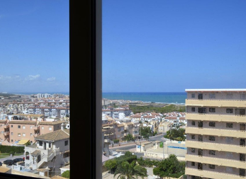 Вторичная недвижимость - квартира - Torrevieja - La Mata