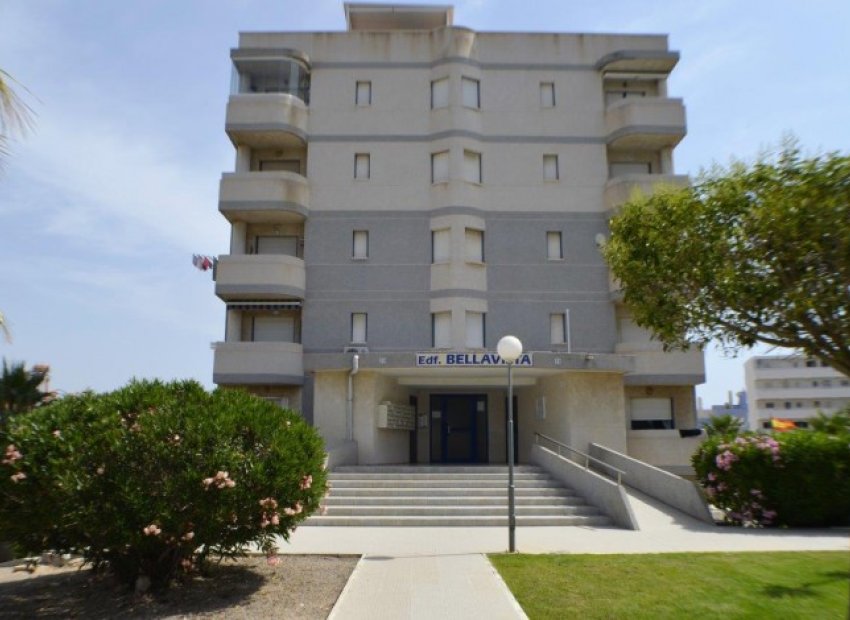 Вторичная недвижимость - квартира - Torrevieja - La Mata