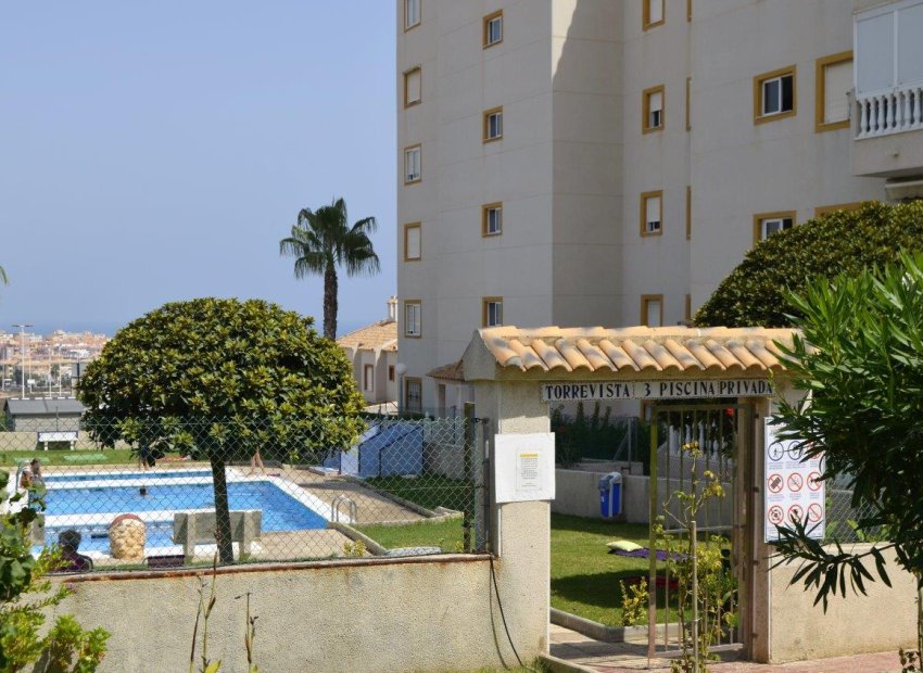 Вторичная недвижимость - квартира - Torrevieja - La Mata