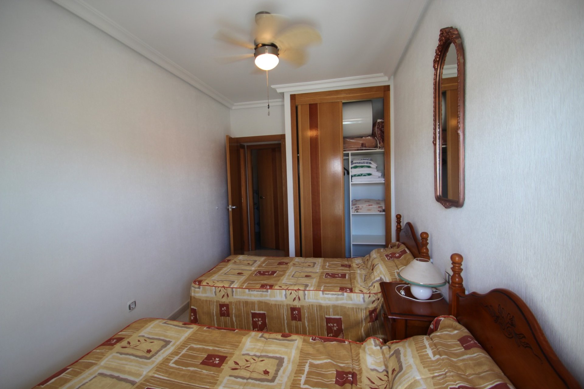 Вторичная недвижимость - квартира - Torrevieja - Playa del Cura