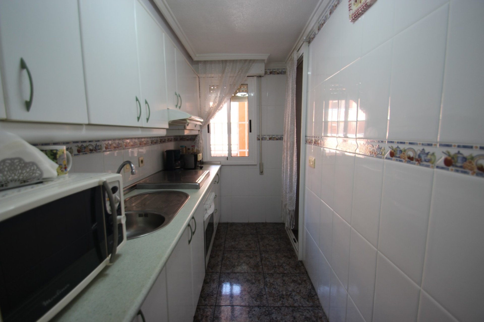 Вторичная недвижимость - квартира - Torrevieja - Playa Los Naufragos