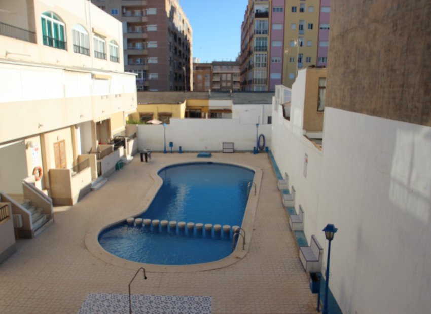 Вторичная недвижимость - Студия - Torrevieja - Centro Ciudad