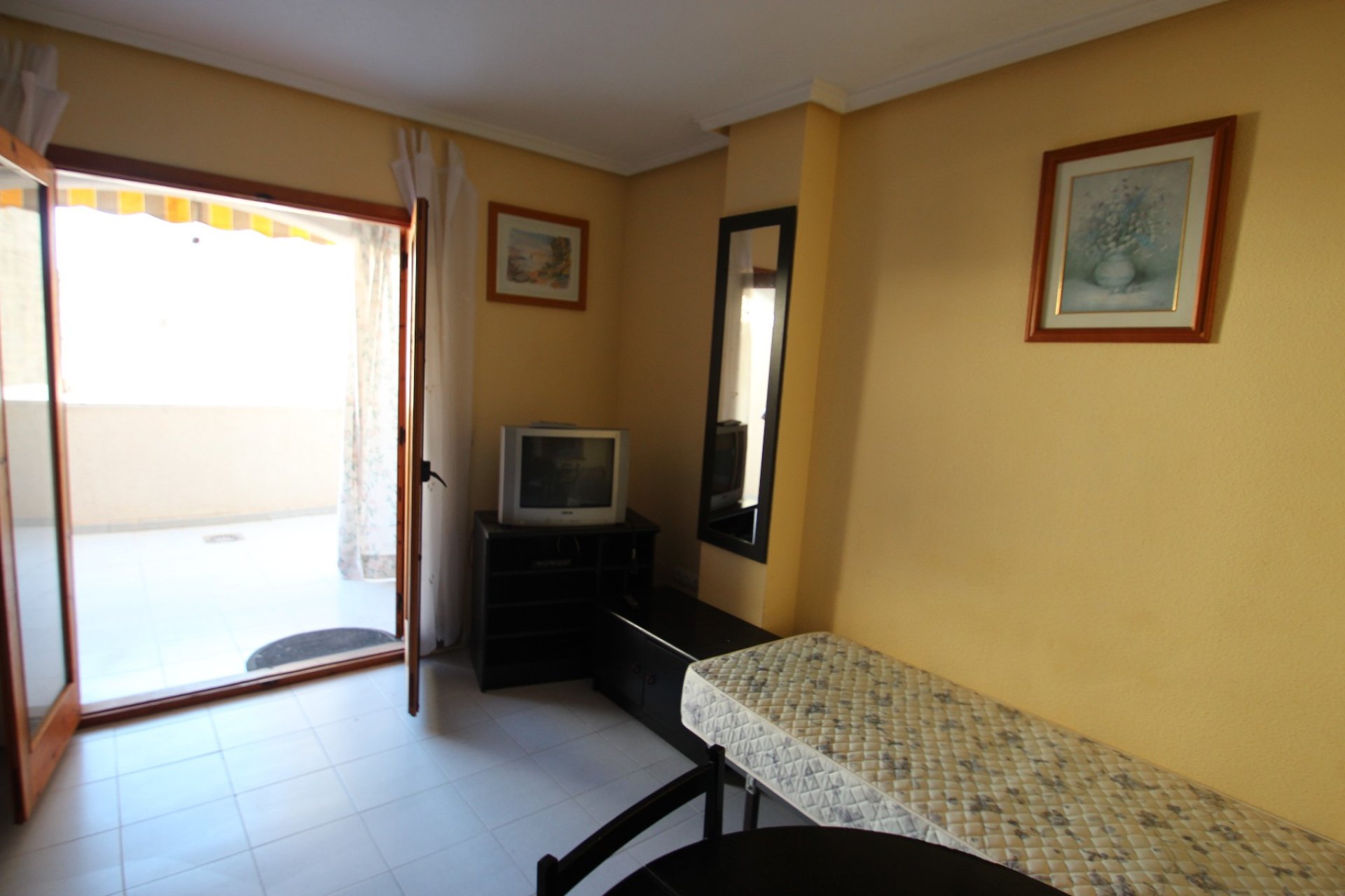 Вторичная недвижимость - Студия - Torrevieja - Centro Ciudad