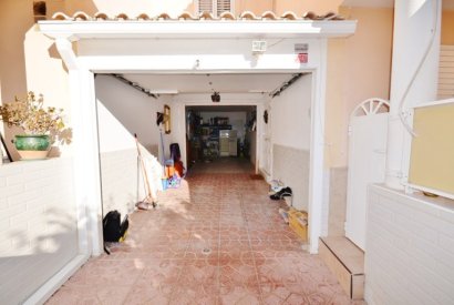 Sale - Villa - Guardamar