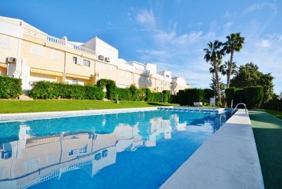 Sale - Villa - Guardamar