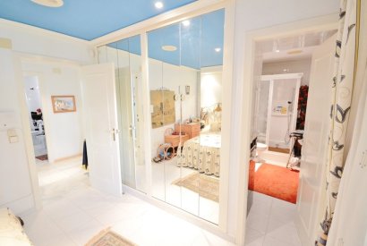 Sale - Villa - Guardamar