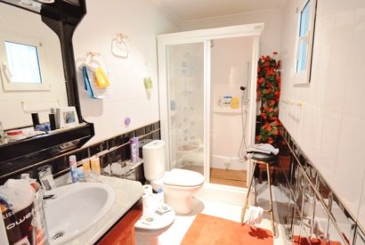 Sale - Villa - Guardamar