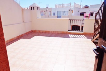 Вторичная недвижимость - дуплекс - Torrevieja - Playa de  los locos