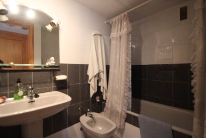 Вторичная недвижимость - квартира - Torrevieja - Centro Ciudad