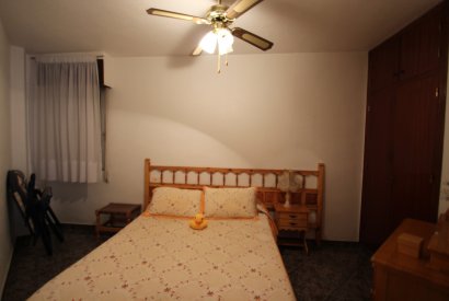 Вторичная недвижимость - квартира - Torrevieja - Playa Los Naufragos