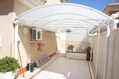 Sale - Villa - Torrevieja - Punta Prima