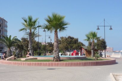 Вторичная недвижимость - квартира - Torrevieja - Playa del Cura