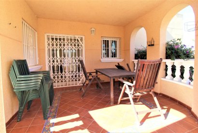 Sale - Villa - Orihuela costa - Villamartín Golf Resort