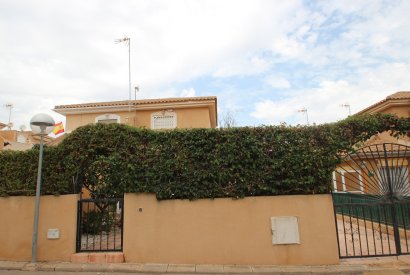 Sale - Townhouse - Torrevieja - Punta Prima