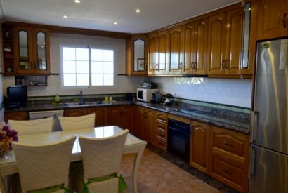 Вторичная недвижимость - Дом - Torrevieja - La Mata