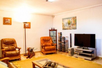 Sale - Villa - Torrevieja - La Mata