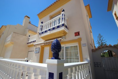 Sale - Villa - Orihuela costa - Cabo Roig