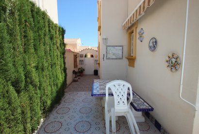 Sale - Villa - Orihuela costa - Cabo Roig