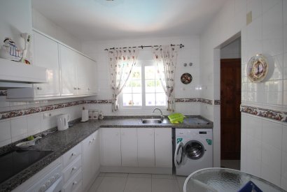 Sale - Villa - Orihuela costa - Cabo Roig