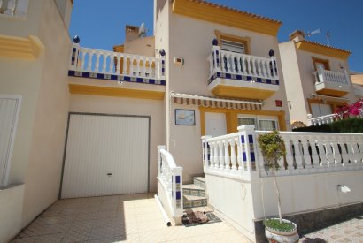 Sale - Villa - Orihuela costa - Cabo Roig