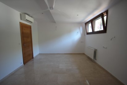 Sale - Villa - Calpe