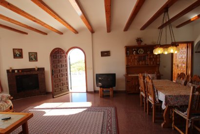 Sale - Villa - Calpe