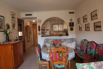 Вторичная недвижимость - квартира - Torrevieja - Centro Ciudad