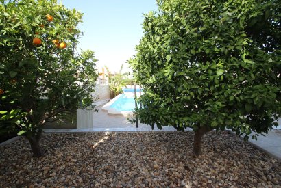 Вторичная недвижимость - Дом - Torrevieja - Los Balcones