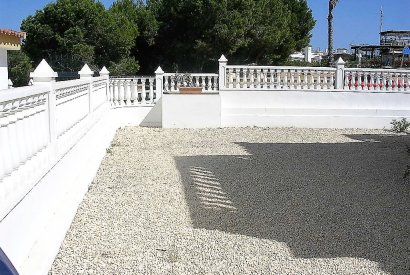 Sale - Villa - Torrevieja - La Mata