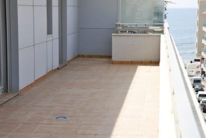 Вторичная недвижимость - Квартира на последнем этажe - Torrevieja - Centro Ciudad