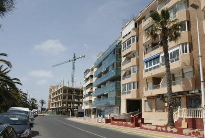 Вторичная недвижимость - Квартира на последнем этажe - Torrevieja - Centro Ciudad