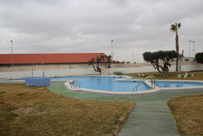 Sale - Villa - Torrevieja - Nueva Torrevieja/Aguas Nuevas