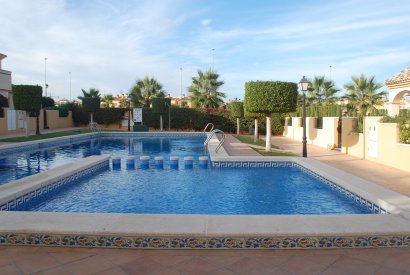Sale - Townhouse - Orihuela costa - Cabo Roig