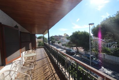 Вторичная недвижимость - Дом - Orihuela costa - La Zenia