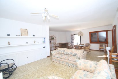 Вторичная недвижимость - Дом - Orihuela costa - La Zenia