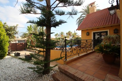 Вторичная недвижимость - Дом - Torrevieja - Nueva Torrevieja/Aguas Nuevas