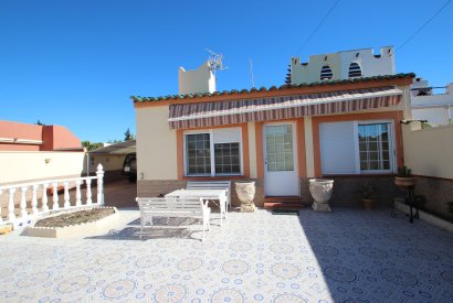 Sale - Villa - Torrevieja - La Siesta - El Salado - Torreta