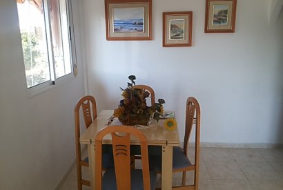 Вторичная недвижимость - квартира - Torrevieja - Punta Prima