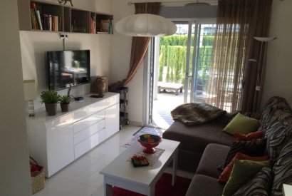 Вторичная недвижимость - квартира - Torrevieja - Punta Prima