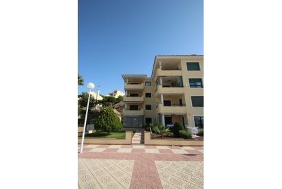 Вторичная недвижимость - квартира - Orihuela costa - Dehesa de Campoamor