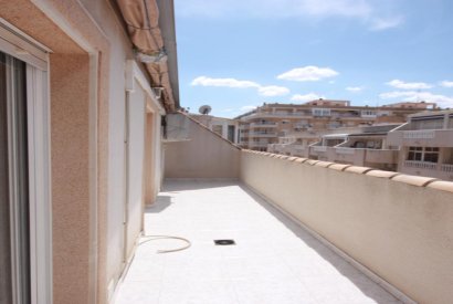 Вторичная недвижимость - Квартира на последнем этажe - Torrevieja - Centro Ciudad