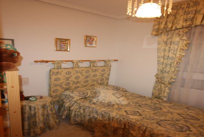 Вторичная недвижимость - Квартира на последнем этажe - Torrevieja - Centro Ciudad