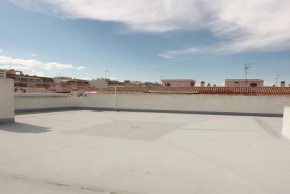 Вторичная недвижимость - Квартира на последнем этажe - Torrevieja - Centro Ciudad