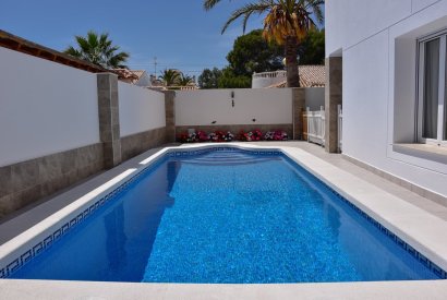 Venta - Casa - Orihuela costa - Cabo Roig