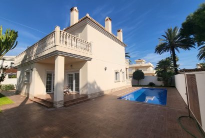 Вторичная недвижимость - Вилла класса люкс - Orihuela costa - Cabo Roig