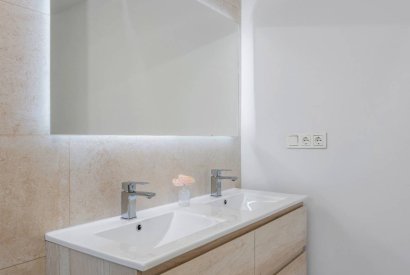 Obra Nueva - Chalet de Lujo - Torrevieja - Punta Prima