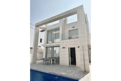 Sale - Villa - Orihuela costa - Cabo Roig