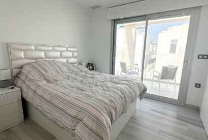 Sale - Villa - Orihuela costa - Cabo Roig