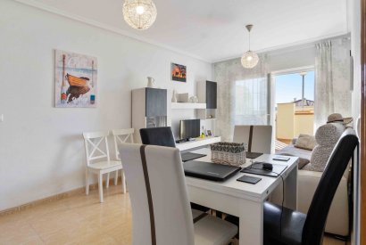 Вторичная недвижимость - квартира - Orihuela costa - Dehesa de Campoamor